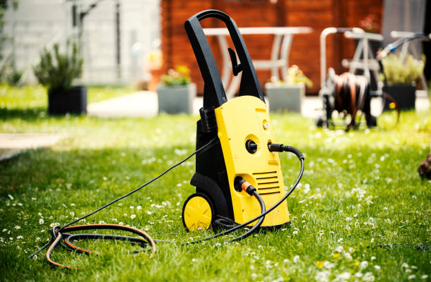 Best Window and Screen Pressure Cleaning in Fox Crossing, WI